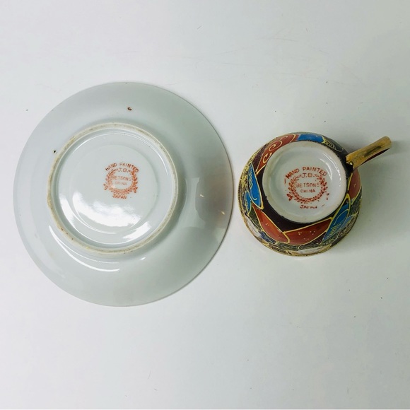 Vintage Tea set China Cup & Saucer Japan 4 Men a Woman Satsuma Moriage Gold Trim - Picture 6 of 8